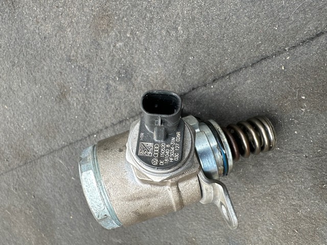 Насос топливный высокого давления (ТНВД) 03C127026R VAG