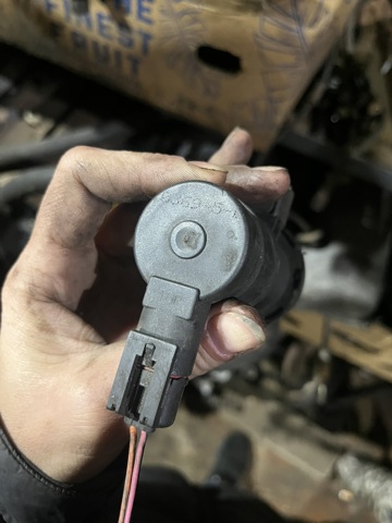 CHRYSLER 04669475AB Клапан преобразователь давления наддува (соленоид)  в наличии Кривой Рог