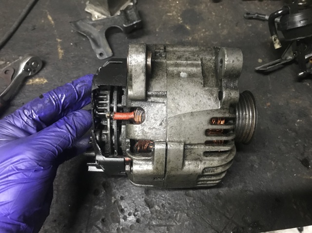 059903015R Генератор купить Черновцы