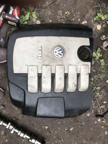 Экран двигателя Volkswagen Touareg 1