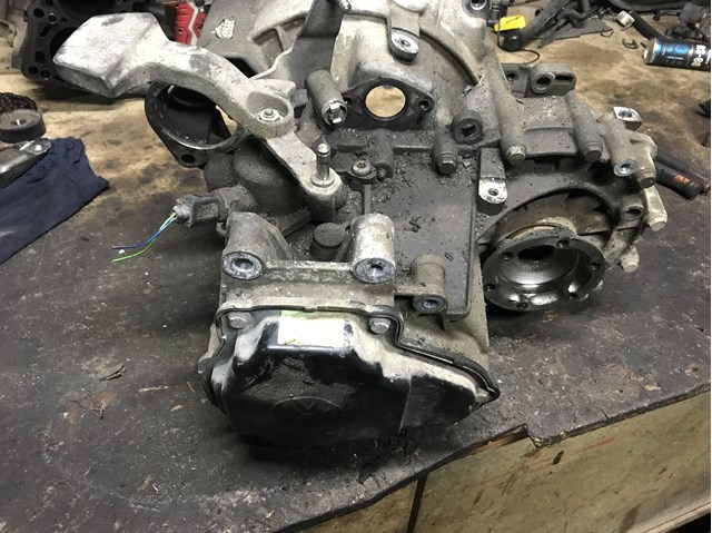 Картер сцепления 0A4301107AG VAG