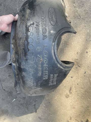 1014588 FORD Подкрылок передний правый купить в Львов
