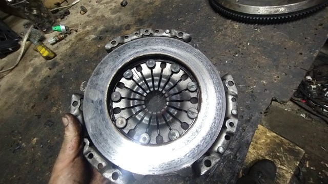 FORD 1057578 Комплект сцепления в наличии Днепр