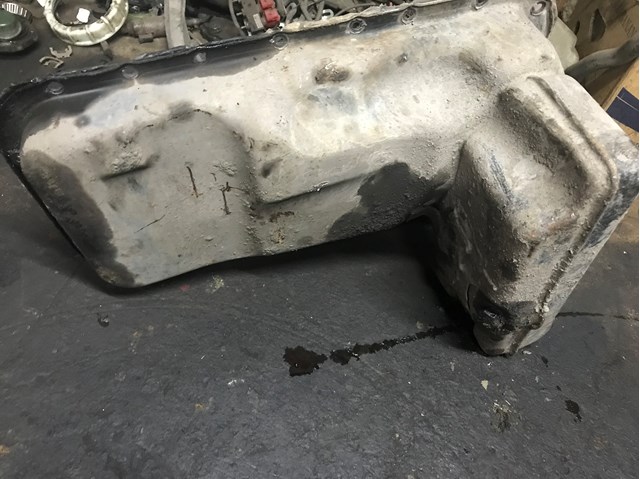 Масляный поддон двигателя 111109S001 NISSAN