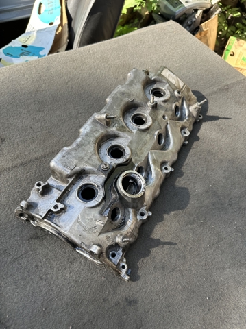 Крышка двигателя 1120127031 TOYOTA