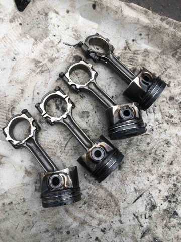 Шатун поршня ДВС 12100EB32A NISSAN