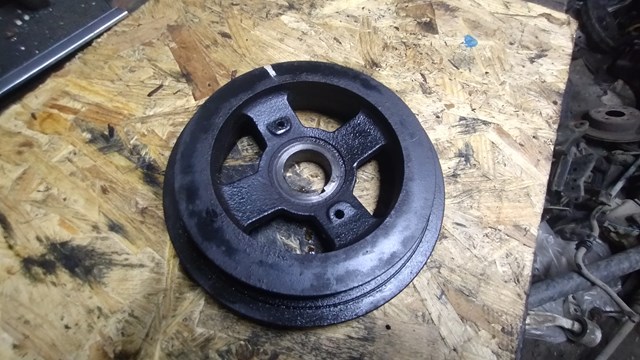 Шкив коленвала (демпфер) Nissan X-Trail