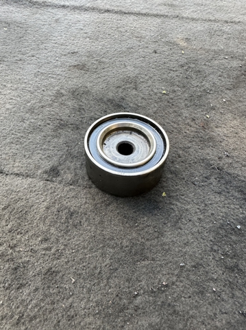 Паразитный ведущий ролик 1350327010 TOYOTA