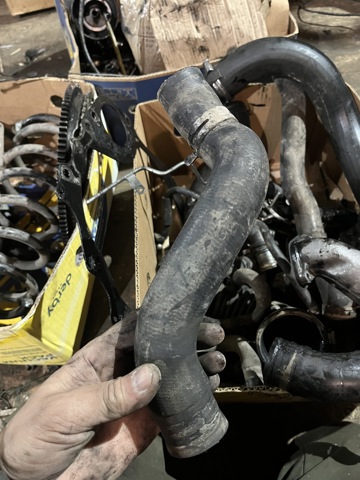 Патрубок интеркуллера 14463EC02A NISSAN