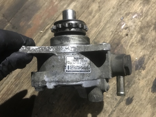 NISSAN 14650EB300 Вакуумный насос в наличии Чернигов