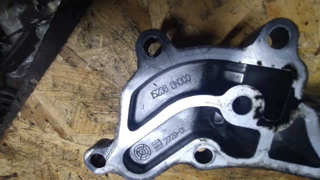 15238BN300 NISSAN Кронштейн масляного фильтра купить в Львов