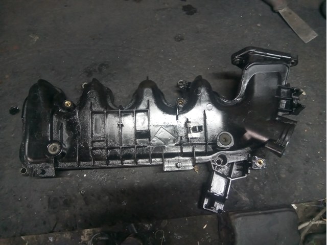 Впускной коллектор Форд Cи-Макс