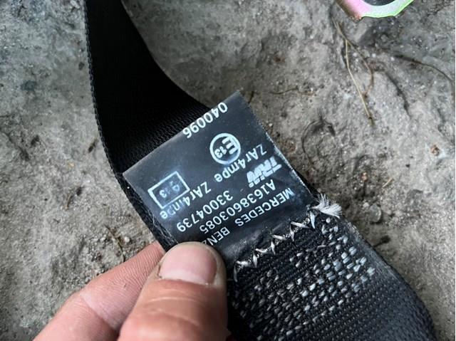 Ремень безопасности передний правый 1638603085 MERCEDES