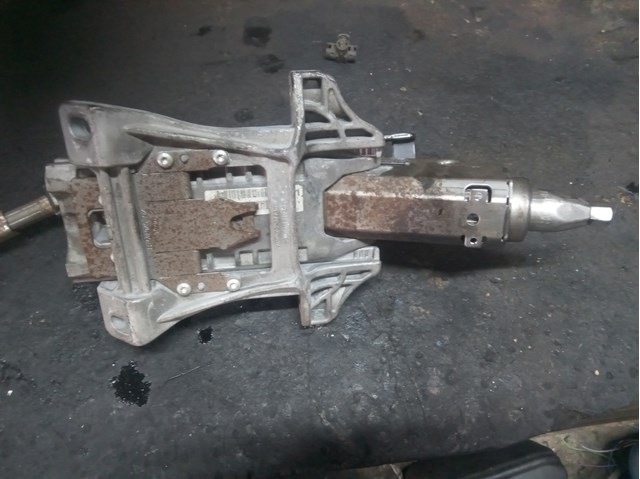 FORD 1705327 Рулевая колонка в наличии Чернигов