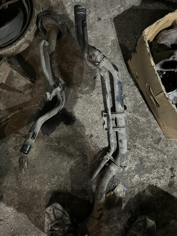 Шланг заливной горловины, топливного бака 17221EA510 NISSAN
