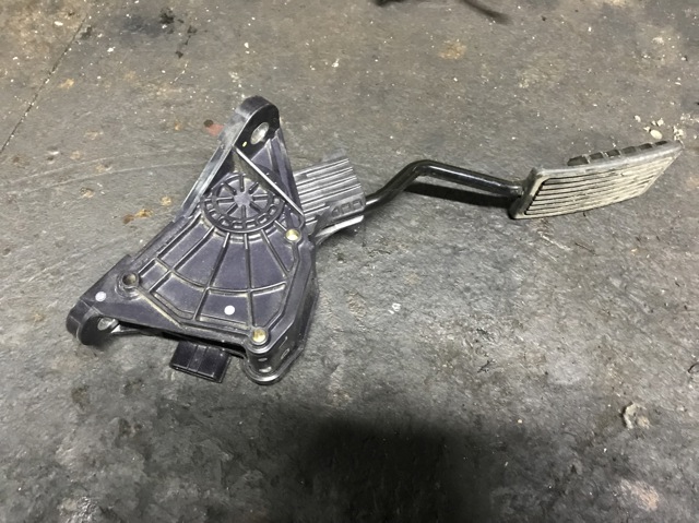 Педали газа 17800SWYG01 HONDA