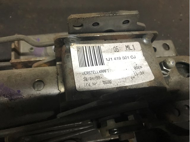 VAG 1J1419501EQ Рулевая колонка в наличии Киев