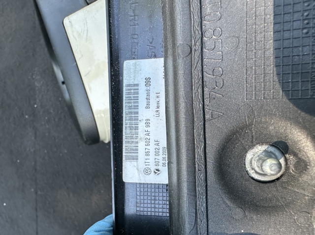 VAG 1T0857934A в наличии Николаев