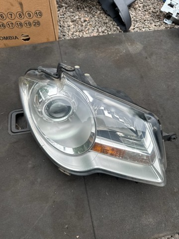 Фара основная правая 1T1941006B VAG