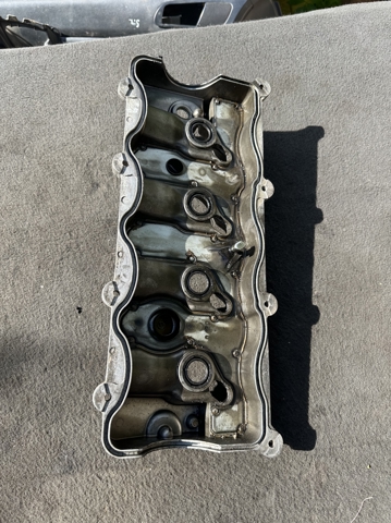 2241027002 HYUNDAI Крышка клапанная купить в Винница