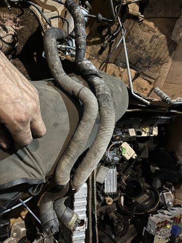 Шланг радиатора печки 24437333 OPEL