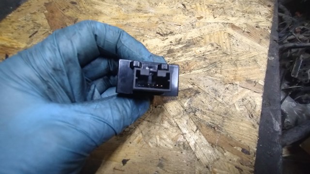 25145EQ300 NISSAN Кнопка выключения ESP купить в Украина