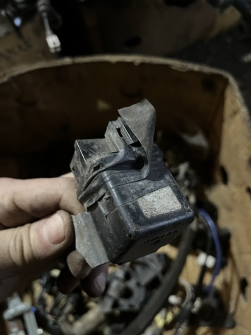 Реле свечей накаливания Ниссан Икс-Трейл