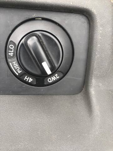 Кнопка включения полного привода 25536EA005 NISSAN