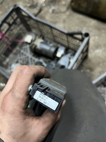 255522448R RENAULT Многофункциональный джойстик управления купить в Сумы