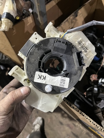 Переключатель подрулевой, центральная часть 25560EB308 NISSAN