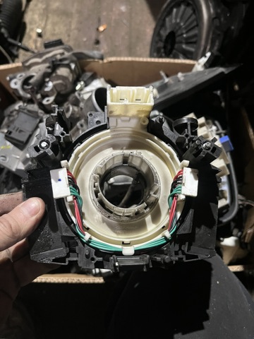 NISSAN 25567EB60A Шлейф руля в наличии Полтава