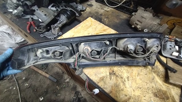 NISSAN 26555EQ025 Фонарь задний левый в наличии Ирпень