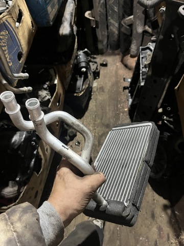 Радиатор отопителя 27140EB31A NISSAN