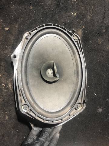 Динамик передней двери 28157EB300 NISSAN
