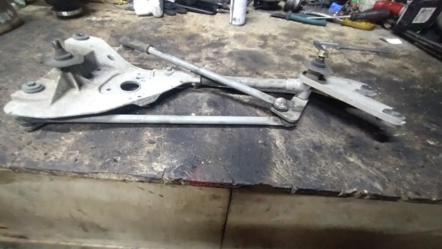 28840EQ300 NISSAN Трапеция стеклоочистителя купить в Каменское