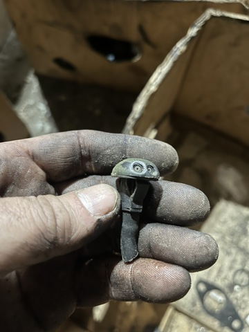Форсунка омывателя левая 289318H900 NISSAN