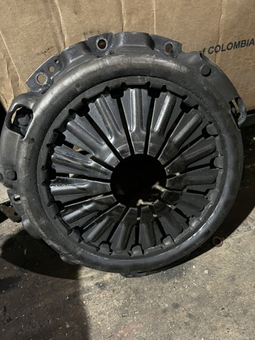 Корзина сцепления 30210EB300 NISSAN