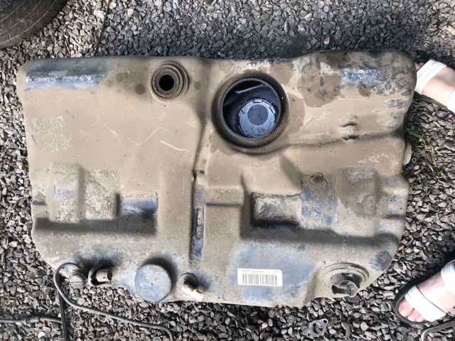 311502E900 HYUNDAI Бензобак купить в Черновцы