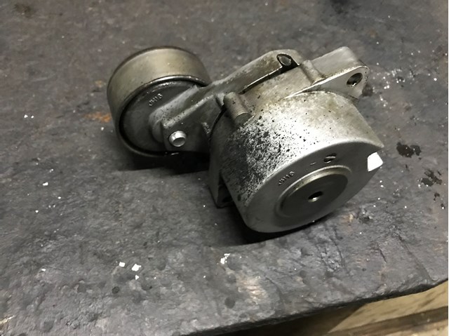 Натяжитель клинового ремня 31170RBDE02 HONDA