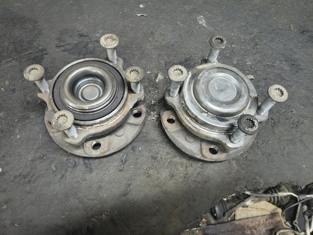 Колеса и ступицы 31206850158 BMW