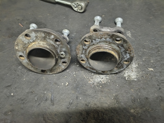 BMW 31206850158 Ступица передняя в наличии Ужгород