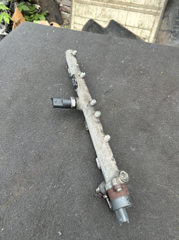 Регулятор давления топлива 3140227010 HYUNDAI