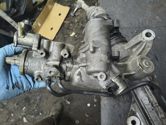 32102472856 BMW Рулевая рейка купить в Николаев