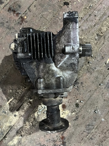 Делитель передач 331008H510 NISSAN