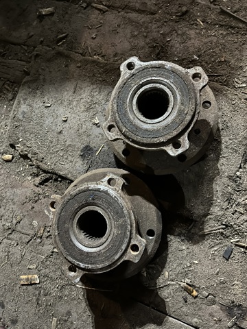 Подшипник ступицы задней 33412296224 BMW