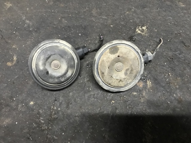Автомобильный клаксон 38150SWYE01 HONDA