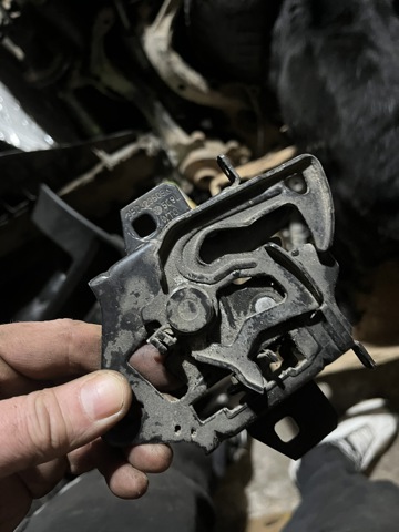 Замок крышки капота 3B0823509K VAG