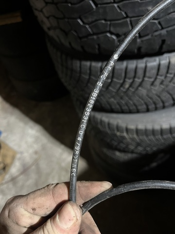 VAG 3B1823531C Трос открывания капота в наличии Ужгород