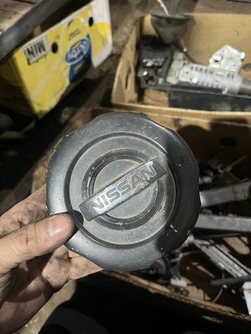 Колпак колесного диска 40342EB210 NISSAN