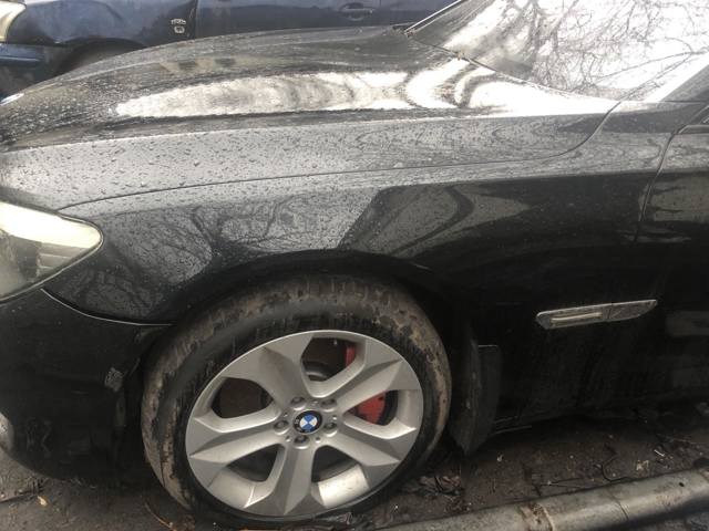 Крыло переднее левое 41007261461 BMW